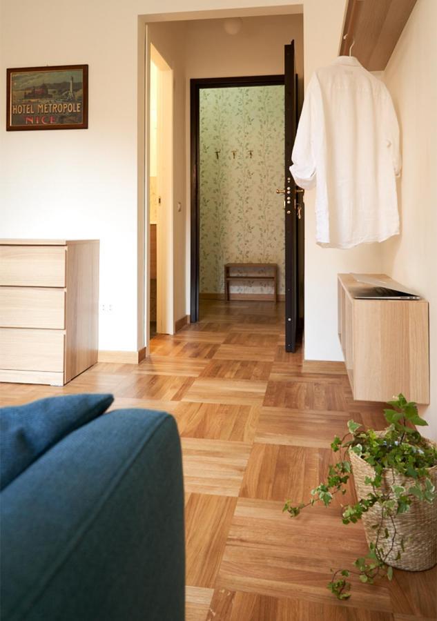 Апартаменти Cozy Duomo - Elegant & Quiet, 300M From Cathedral Мілан Екстер'єр фото