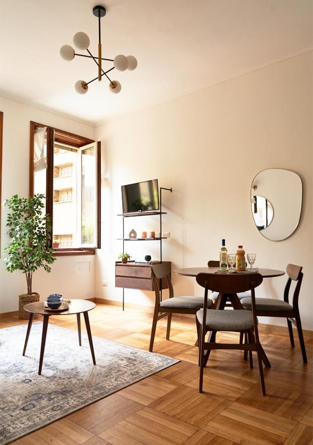 Апартаменти Cozy Duomo - Elegant & Quiet, 300M From Cathedral Мілан Екстер'єр фото